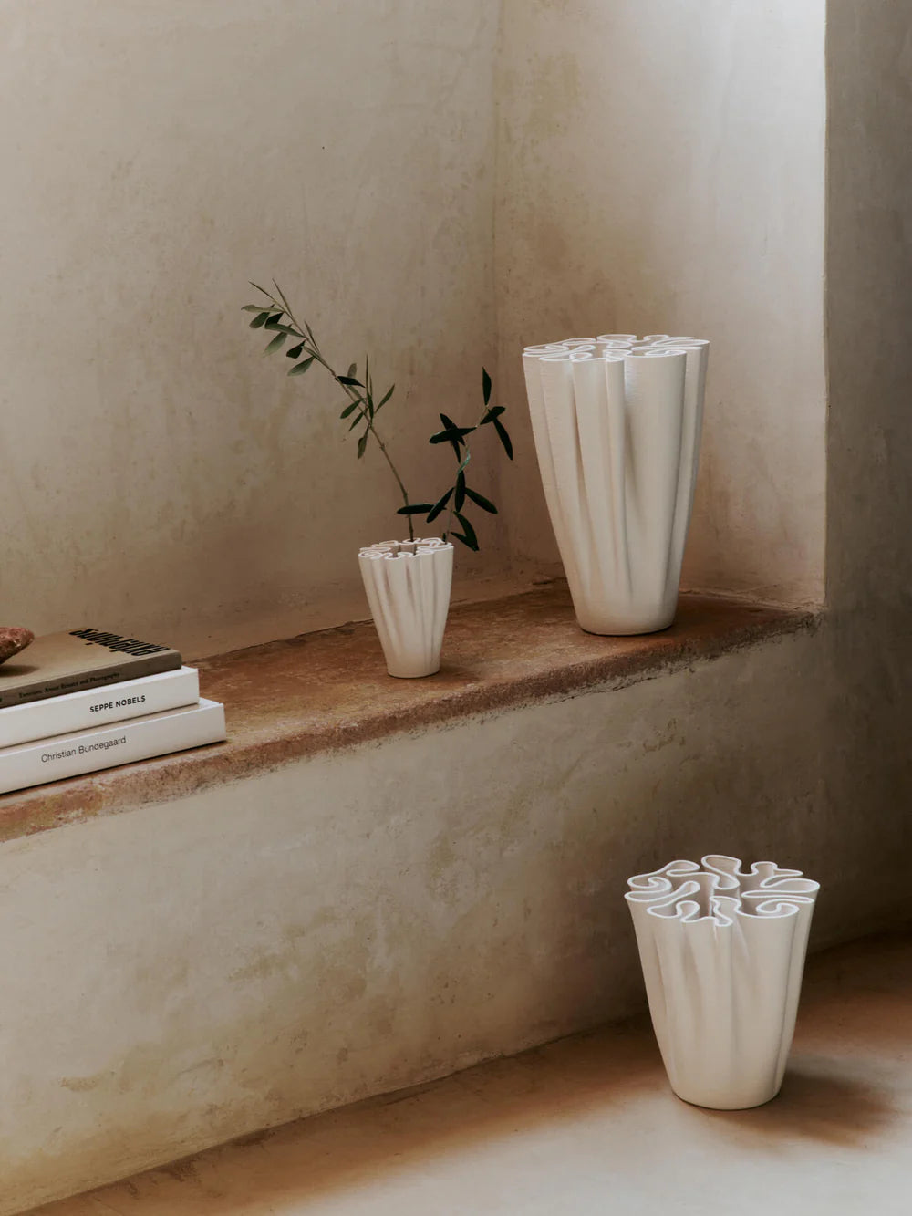 DEDALI VASE - H18 - OFF - WHITE