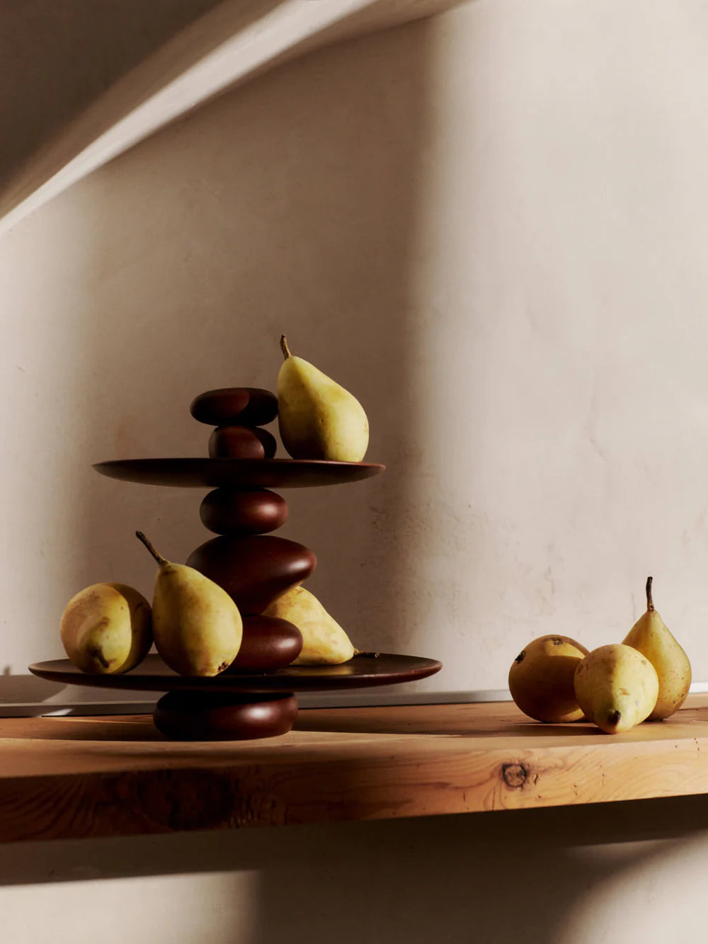 PEBBLE DESSERT STAND - DARK BROWN