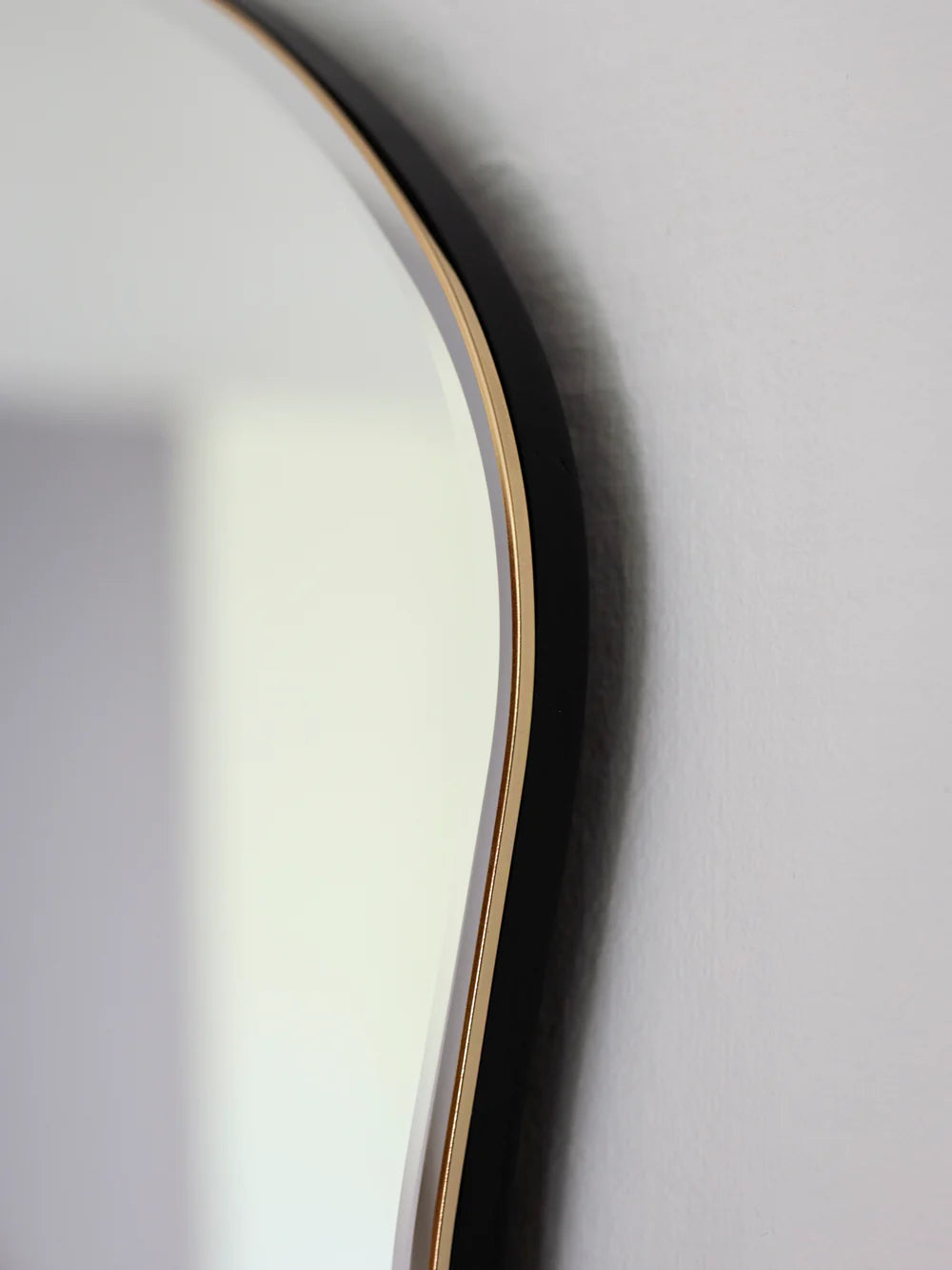 Pond mirror large - brass