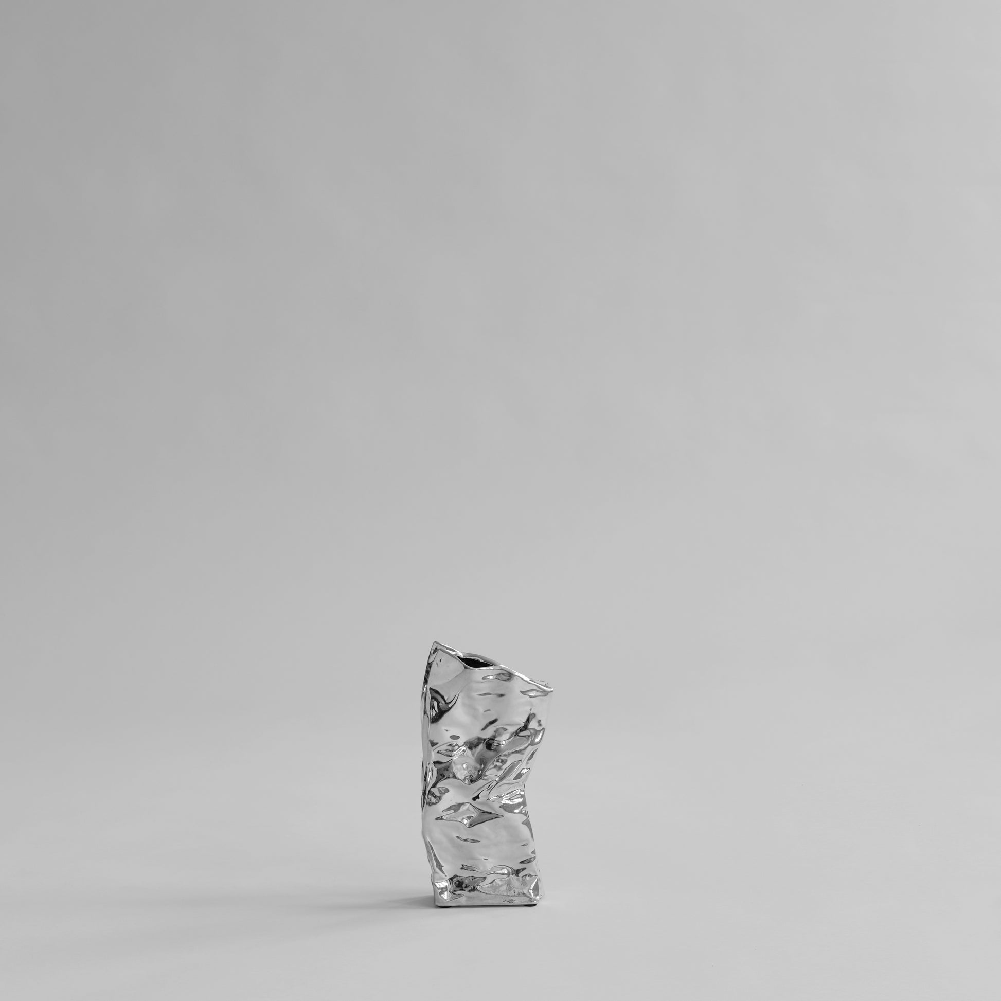 Kami vase