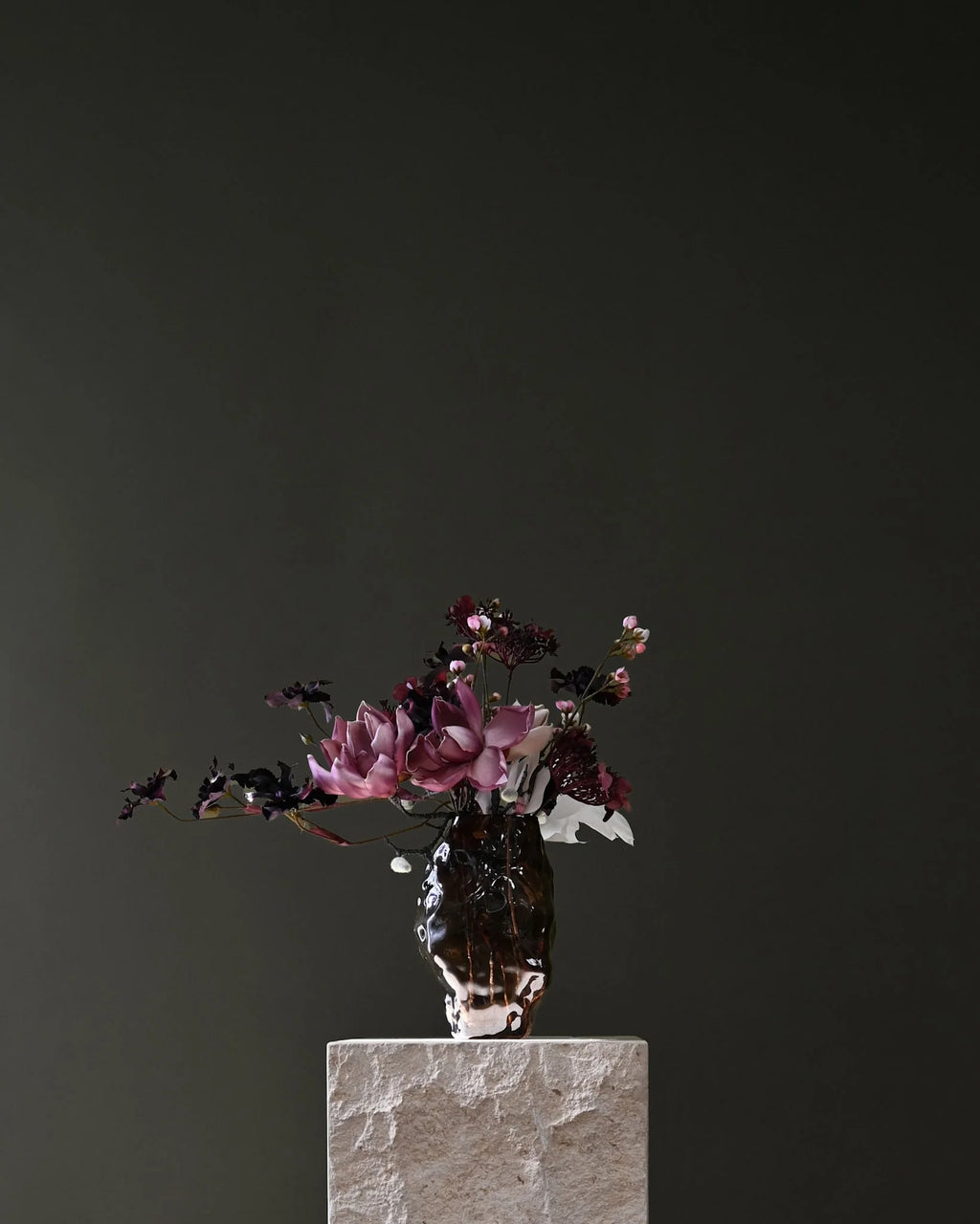 Katachi Vase, Mini - Smoked Forest