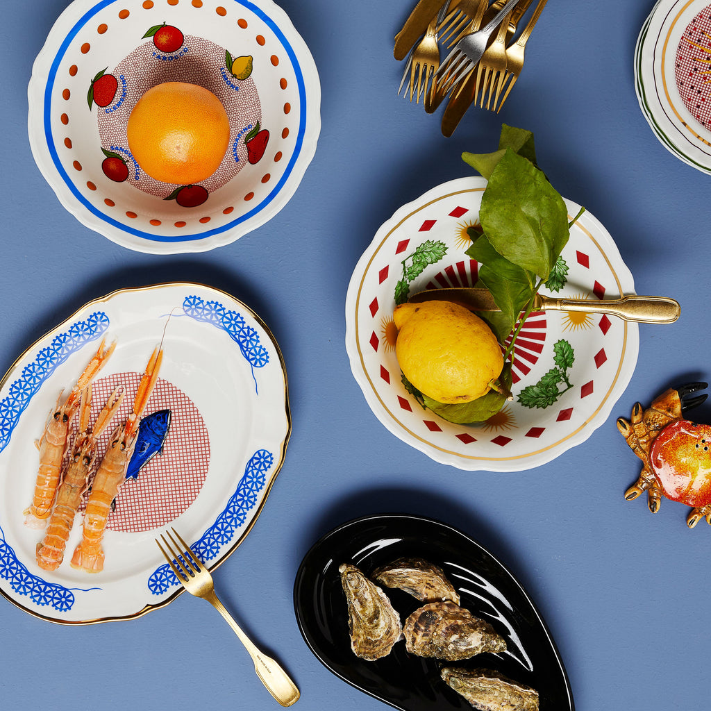 Salad bowl citrus fruits