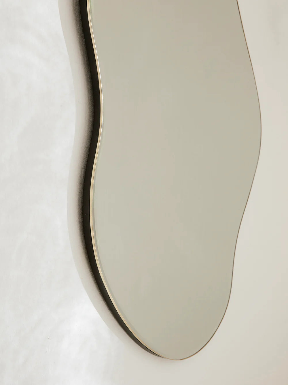 Pond mirror large - brass