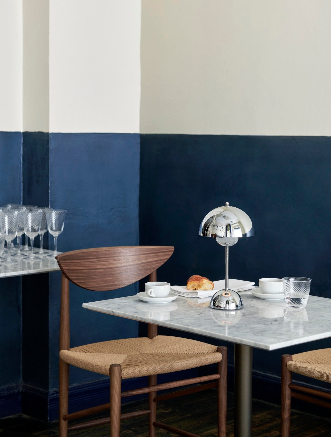 Flower Pot VP9 - Chrome plated 