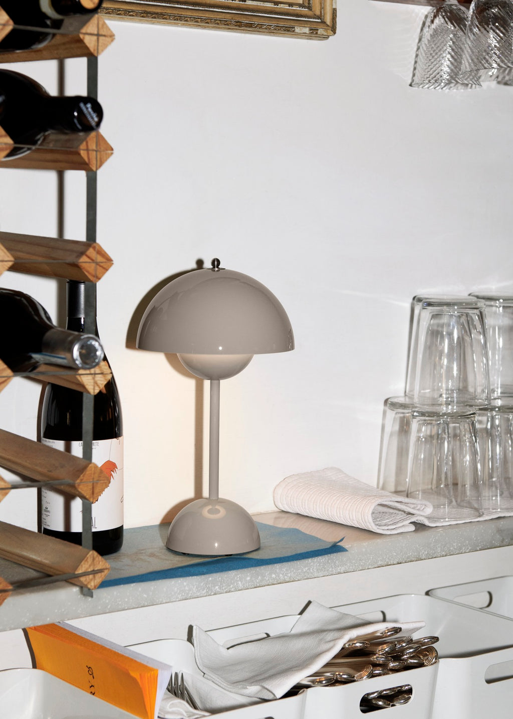 Flower Pot VP9 - Grey Beige