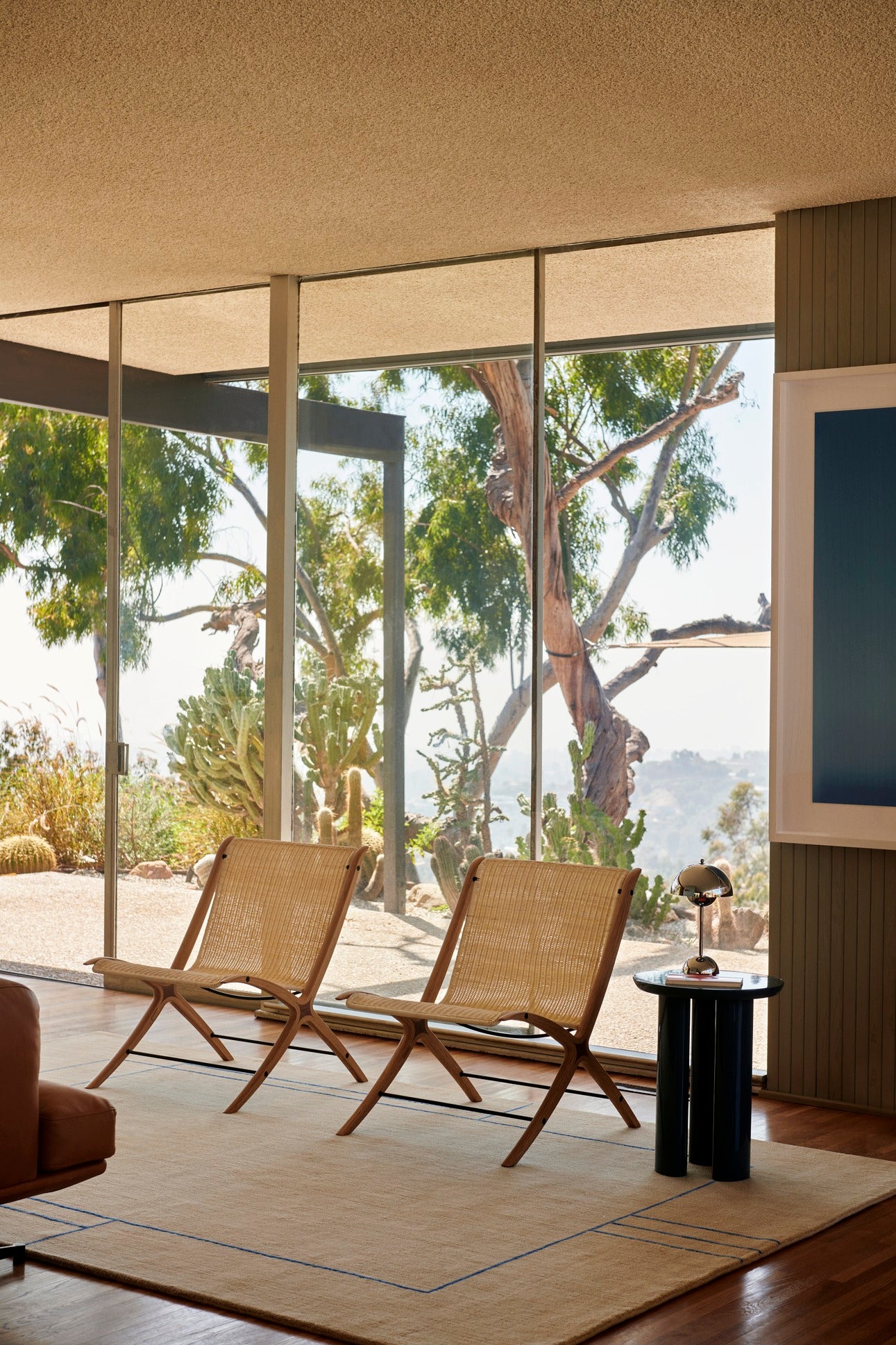 Flower Pot VP9 - Chrome plated 