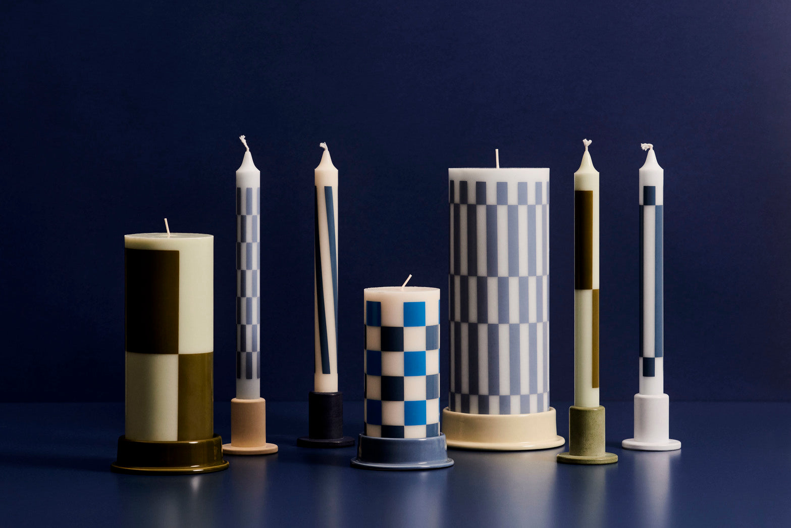 Pattern candle set of 4