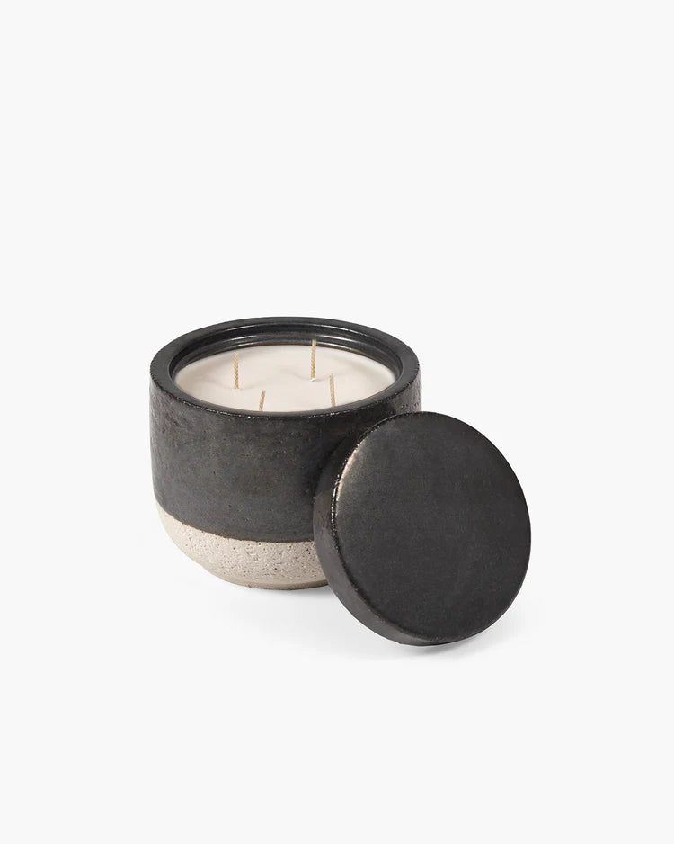 Scented candle L titanium burning wood
