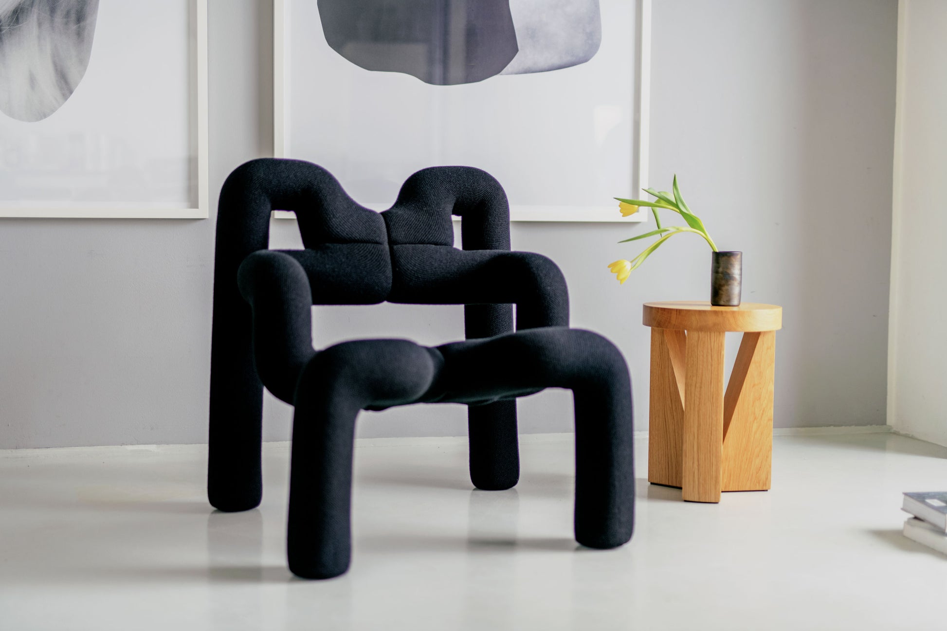 Ekstrem chair in knit