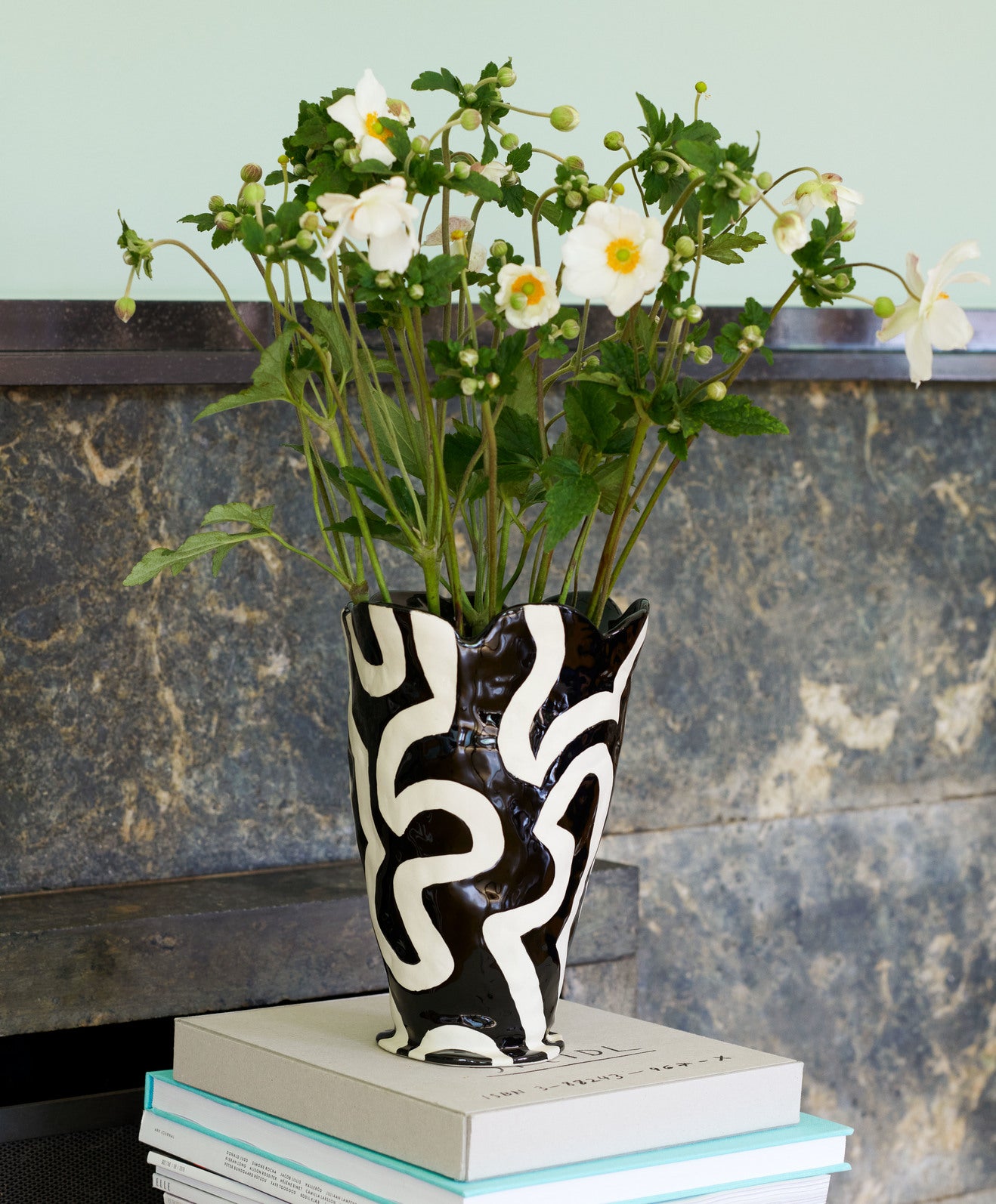 Jessica Hans Shadow vase