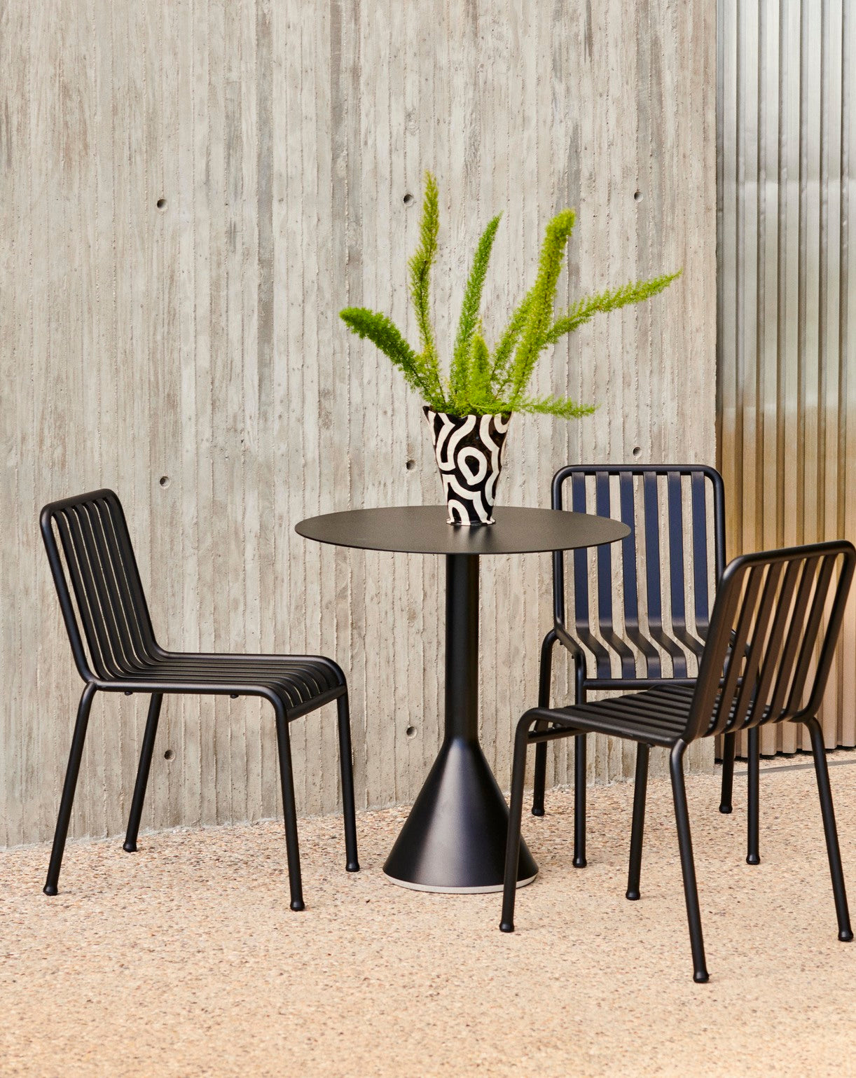 Jessica Hans Shadow vase
