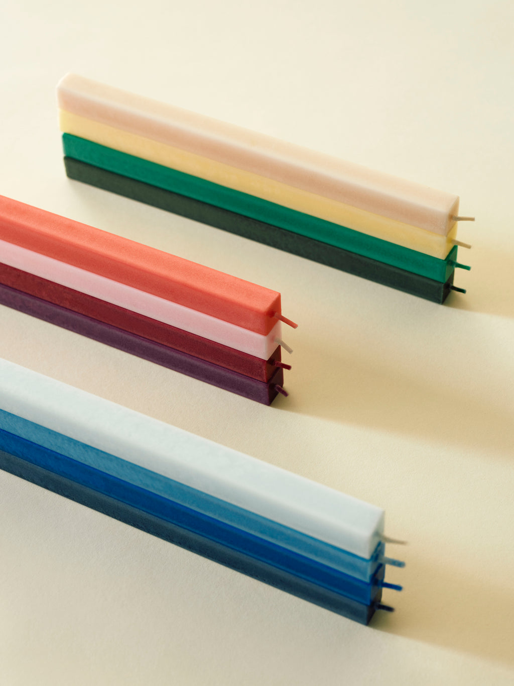 Square candle set of 4