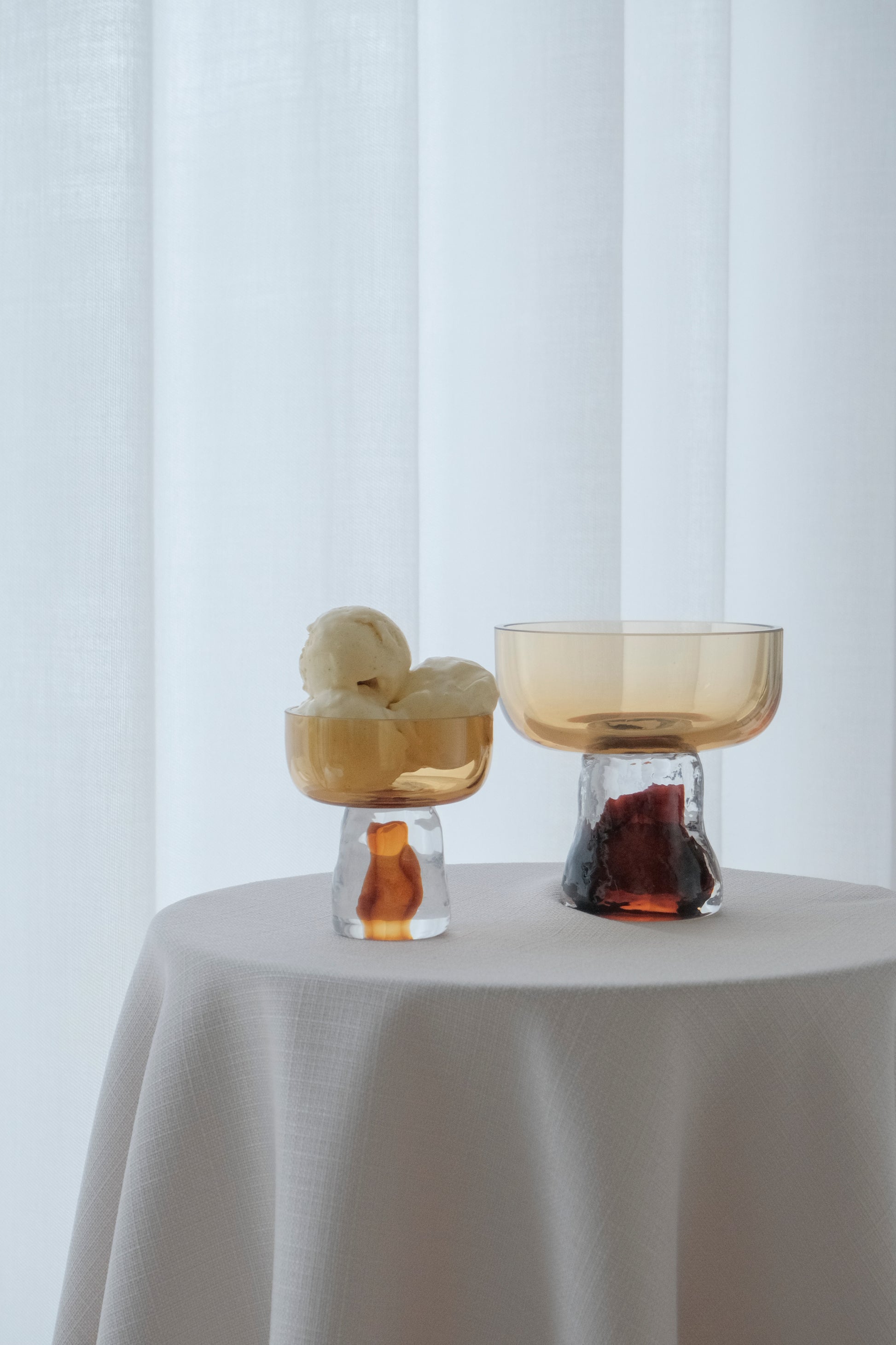 Gusto coupe small set of 2