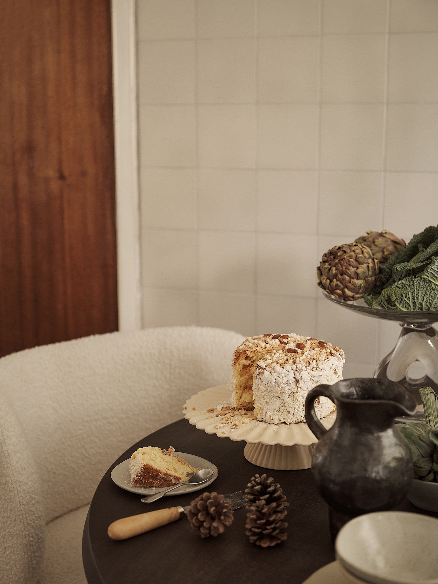 Fountain Cake Stand - Off-white