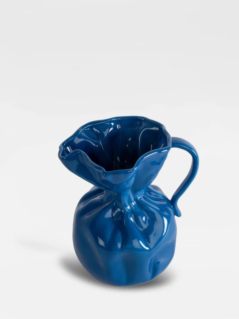 Vase crumple blue