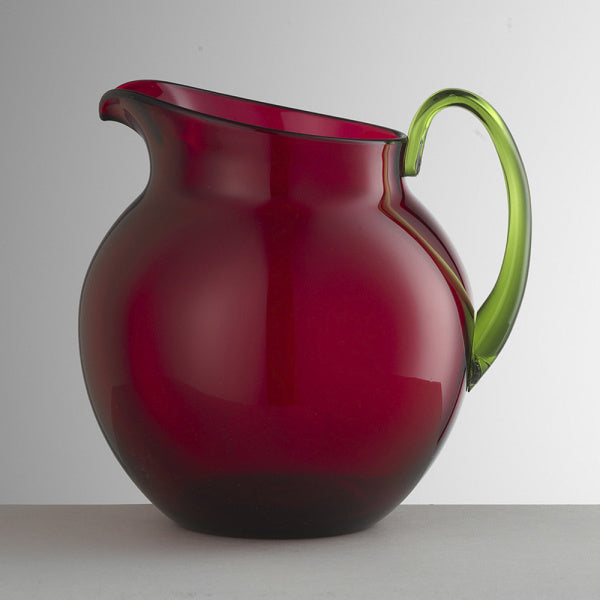 Plutone pitcher